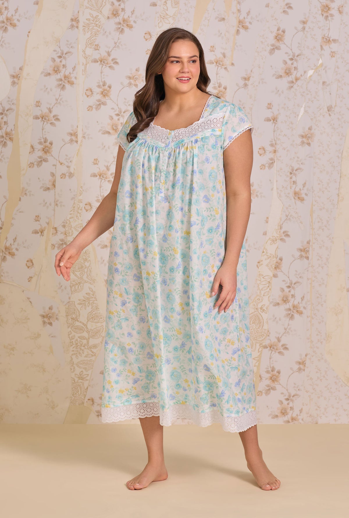 A lady wearing plus size Springwater Floral Nightgown