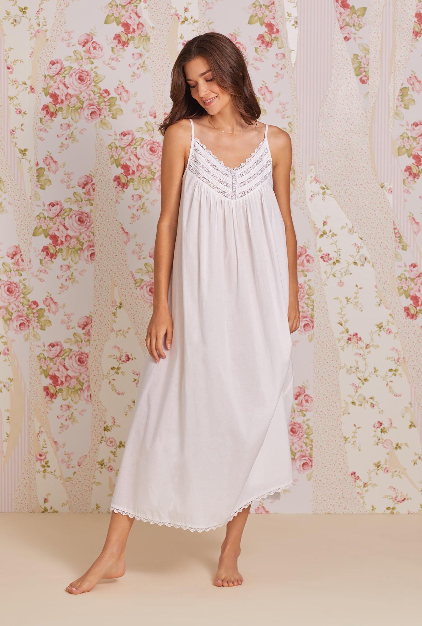 A lady wearing Cottage Dreams Nightgown