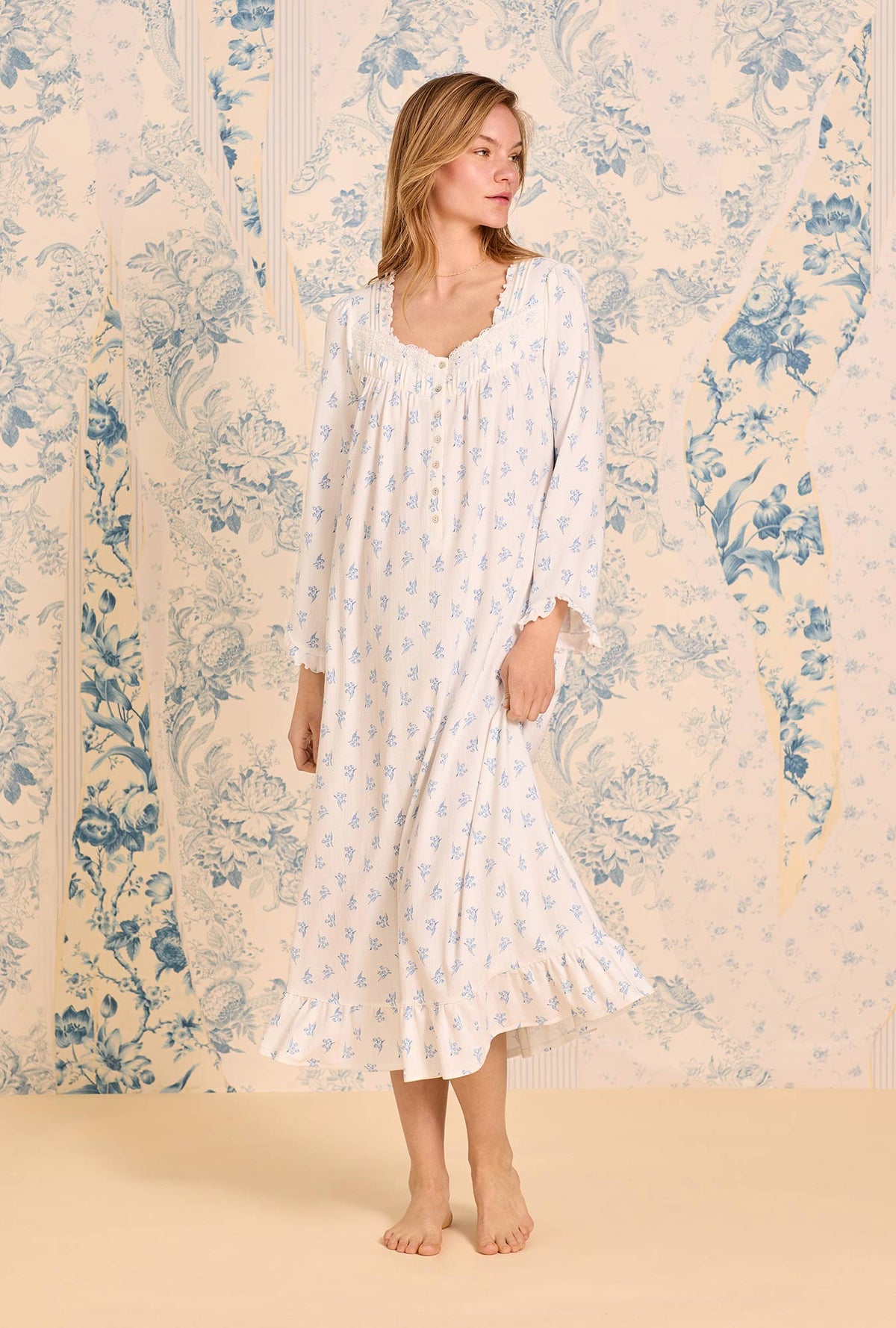 Lily Reverie Cotton Pointelle Long Sleeve Ballet Nightgown