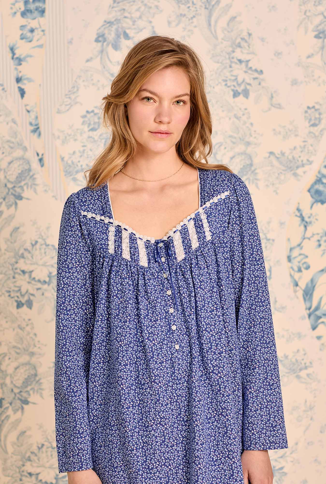 A lady wearing Navy Thistle Cotton Knit Long Sleeve Short Nightgown
