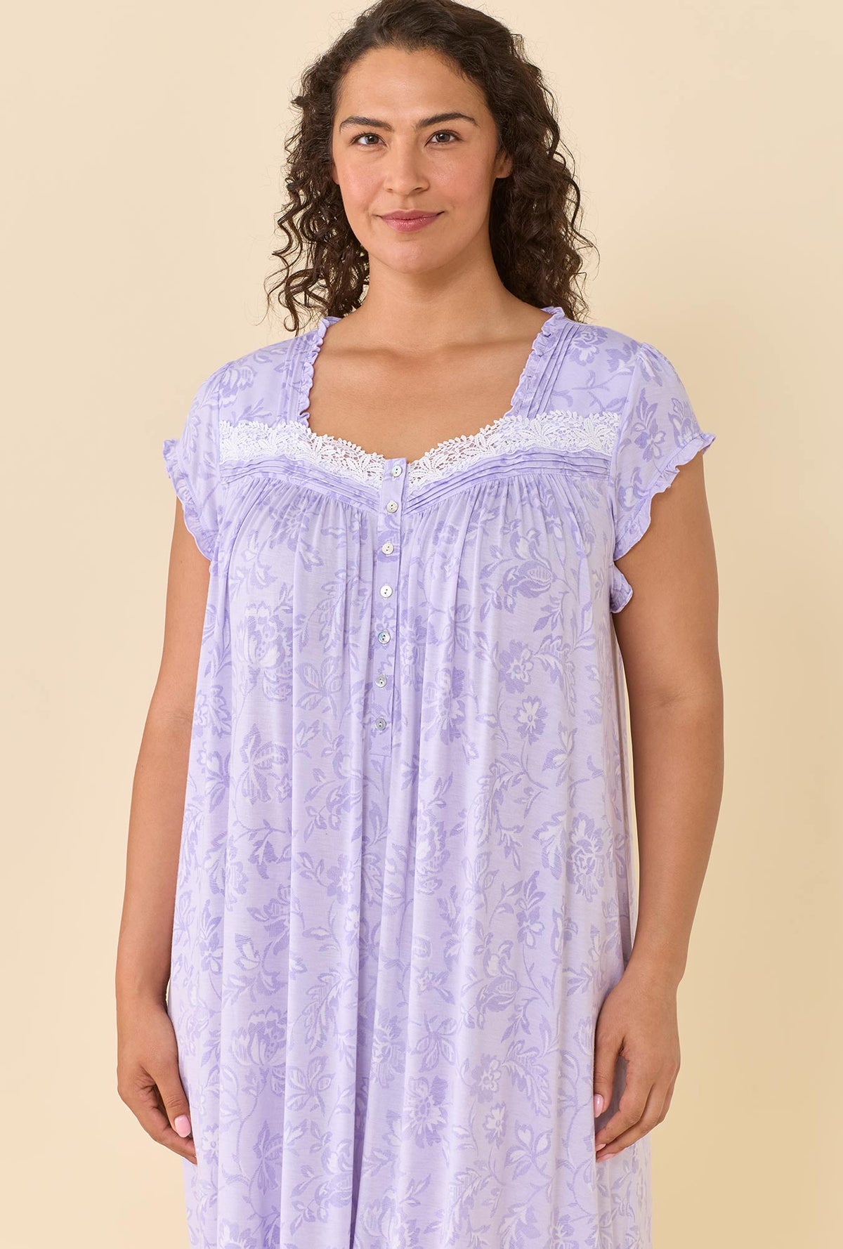 A lady wearing plus size Lavender Bloom Waltz Nightgown closer look