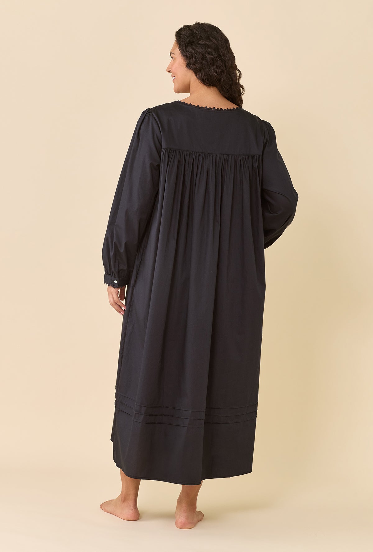 Heirloom Dream Long Sleeve Gown
