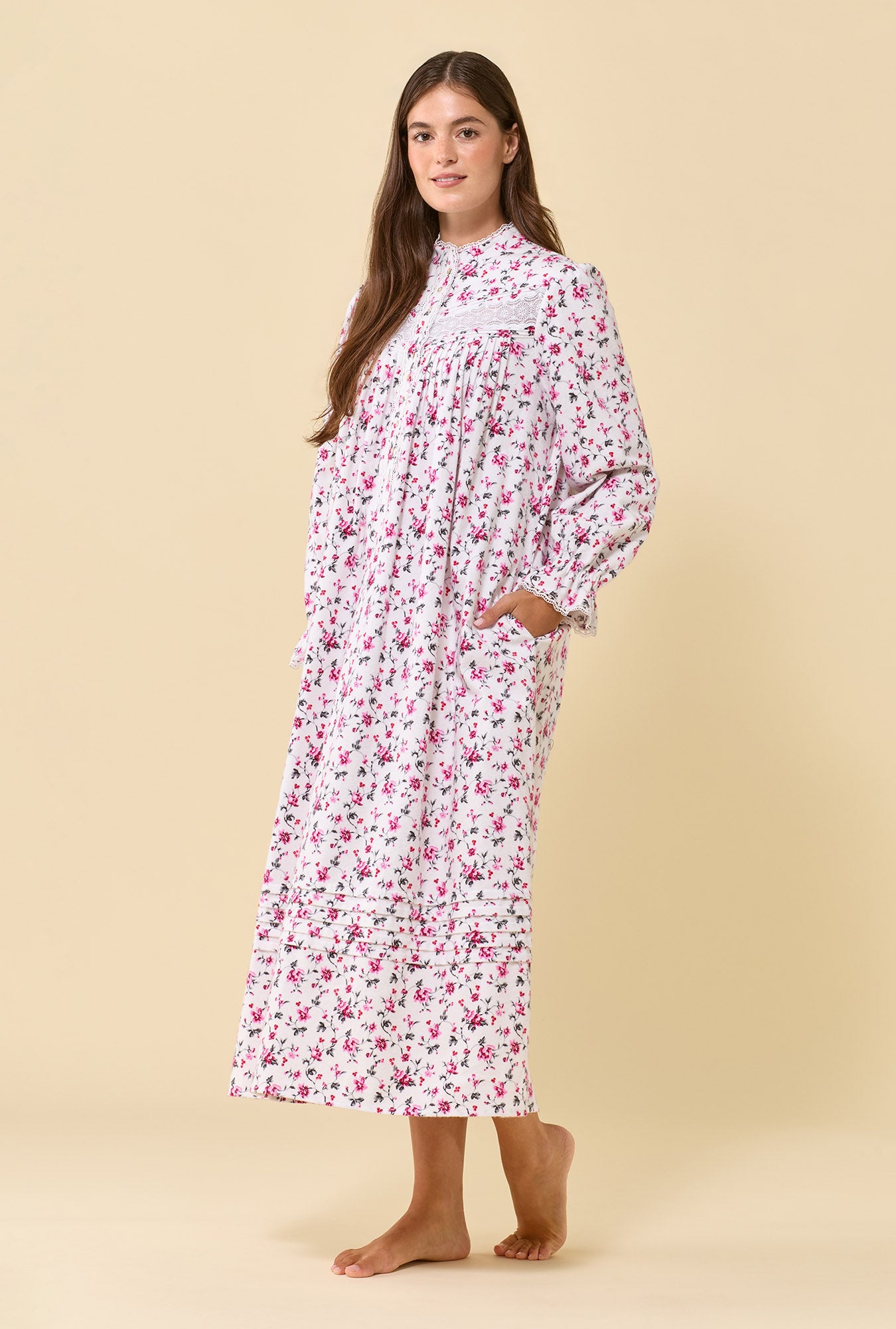 Wildberry 100% Cotton Flannel High Neck Long Sleeve Ballet Nightgown