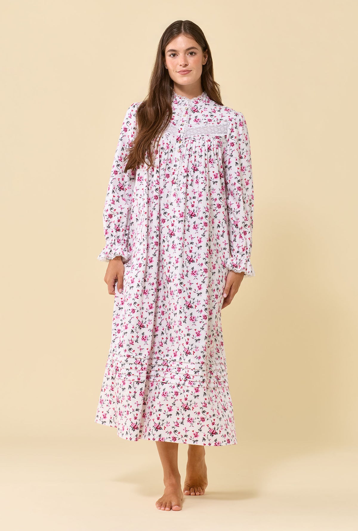 Wildberry 100% Cotton Flannel High Neck Long Sleeve Ballet Nightgown