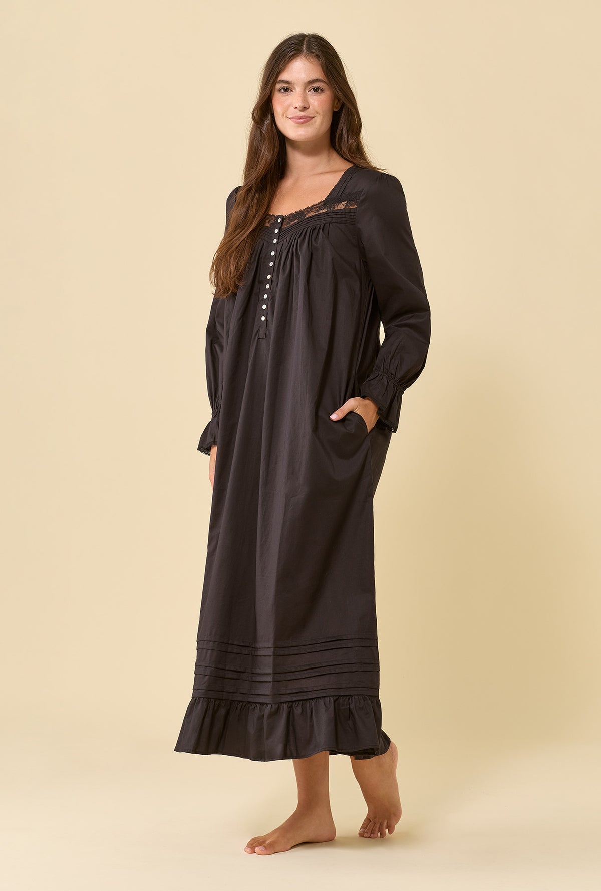 Iconic Black 100% Cotton Woven Lawn Long Sleeve Ballet Nightgown
