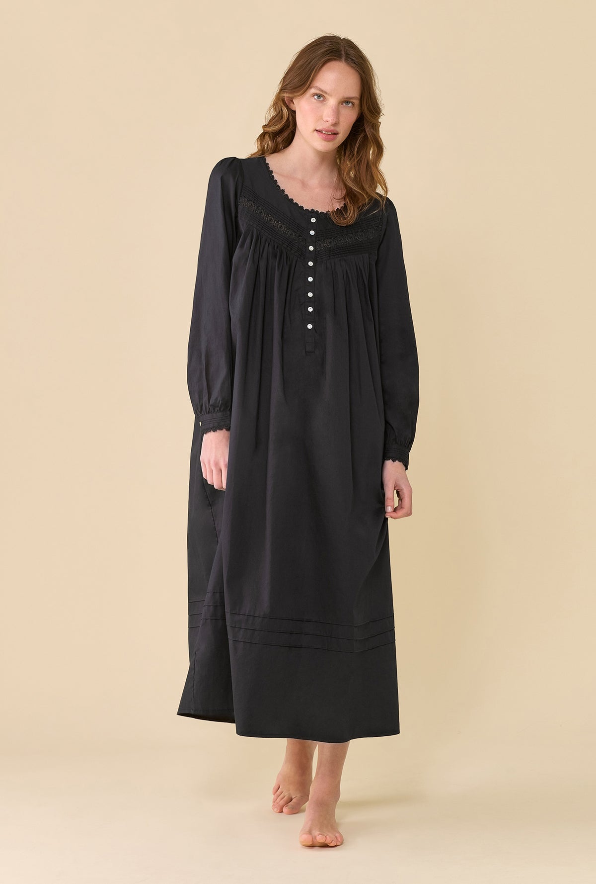Heirloom Dream Long Sleeve Gown