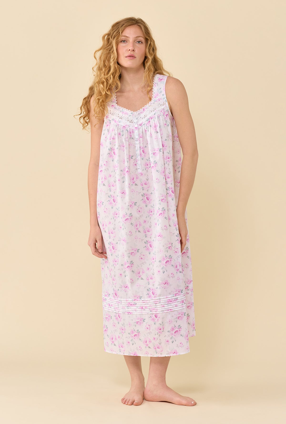 A lady wearing Eileen Antique Rose 100% Cotton Woven Lawn Ballet Nightgown looking front