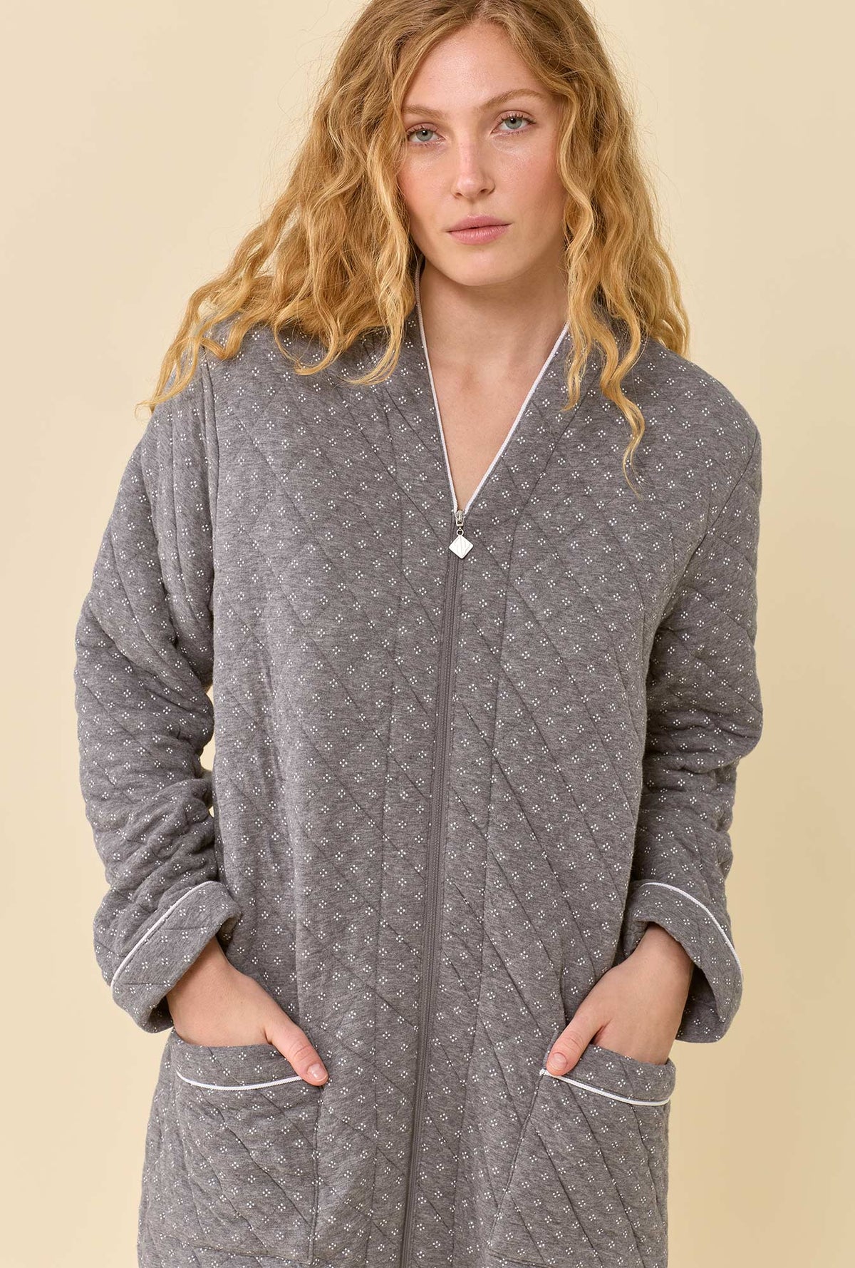 A lady wearing Gray Pearl Cotton Rich Diamond Quilt Waltz Zip Robe closer look