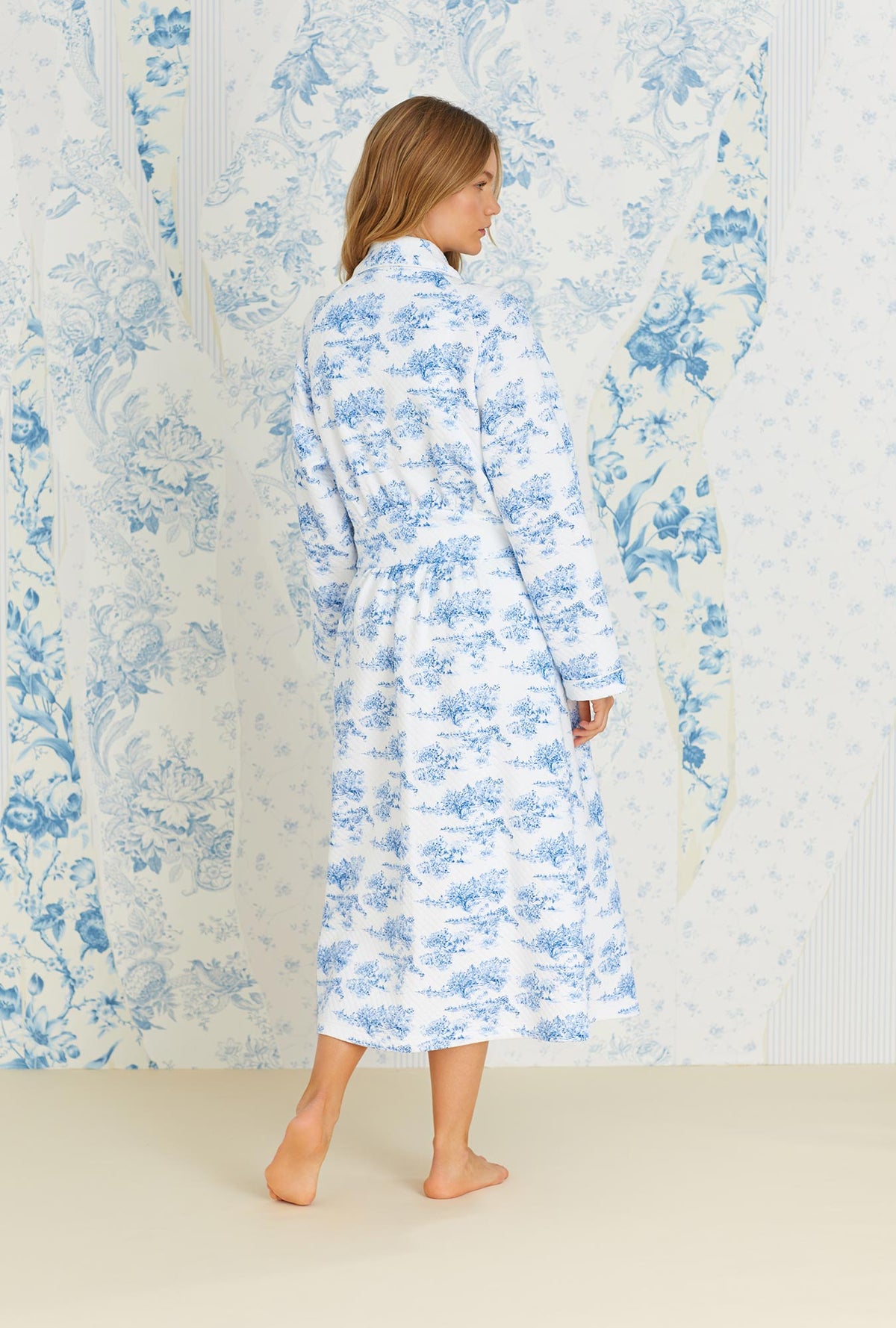 French Toile Diamond Quilt Long Wrap Robe