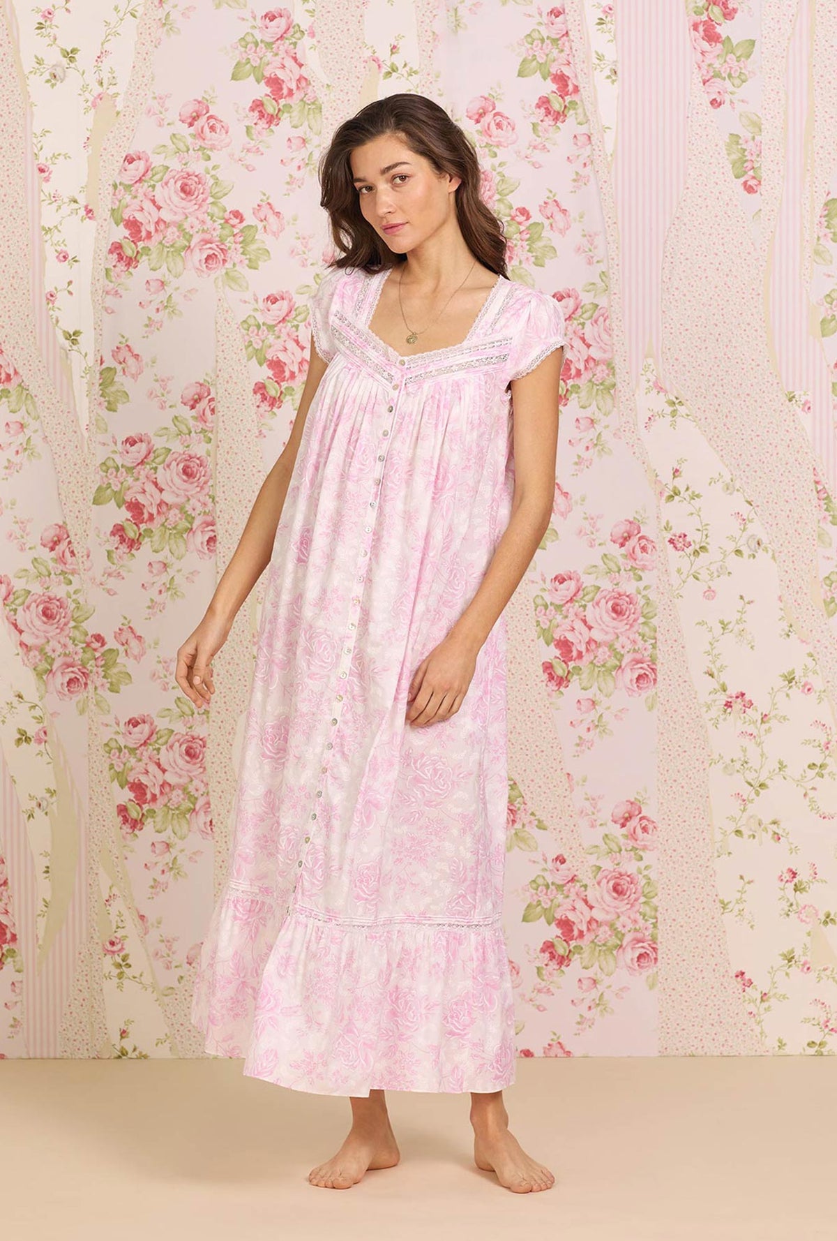  A lady wearing pink short sleeve Cotton Button Front Robe with  Romantic Roses print