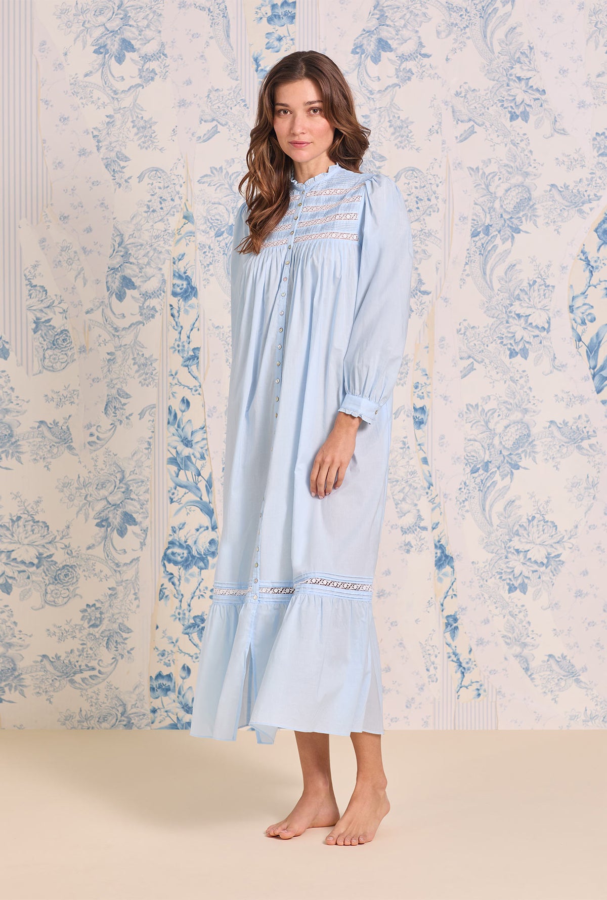 Cottage Dreams Long Robe
