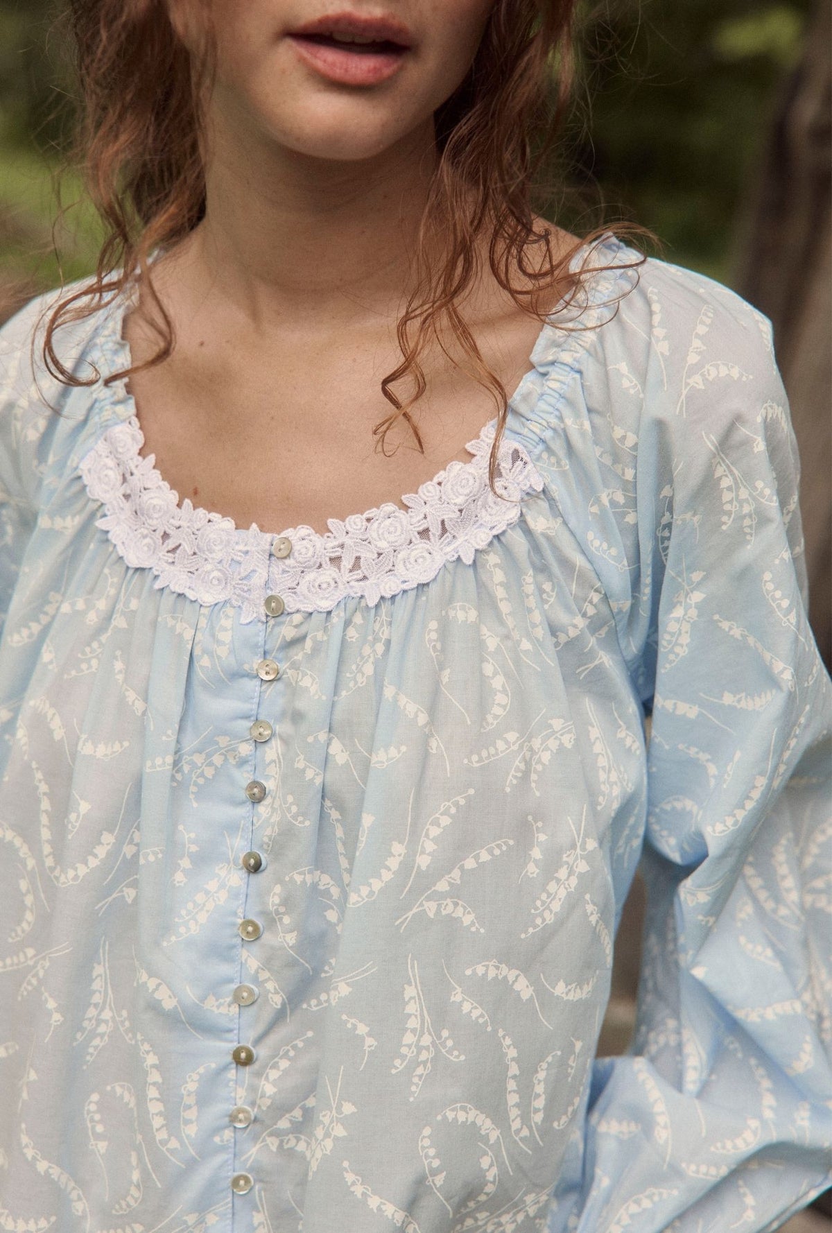 The &quot;Collette&quot; Moonlit Lily Cotton Lawn Ballet Nightgown
