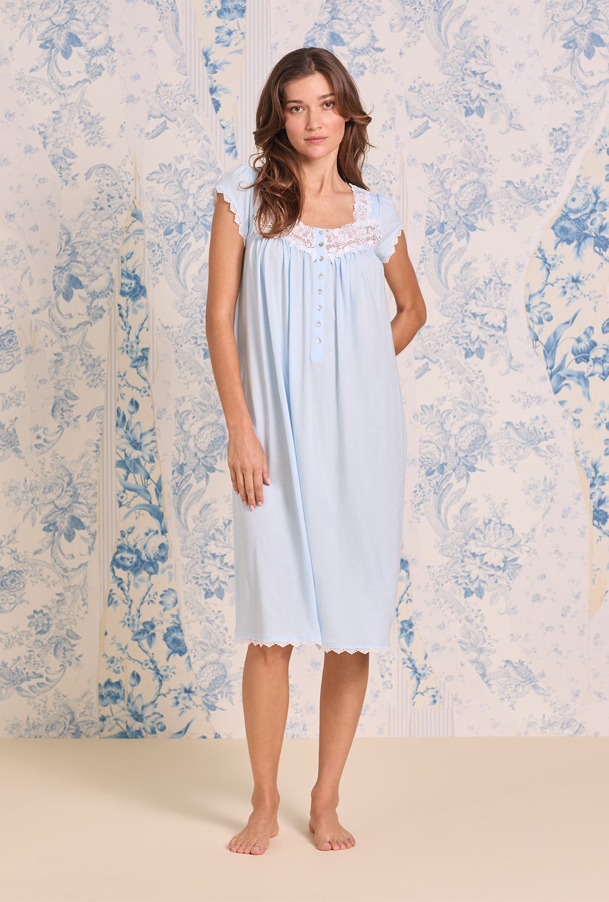 Villa Blanca Waltz Knit Nightgown