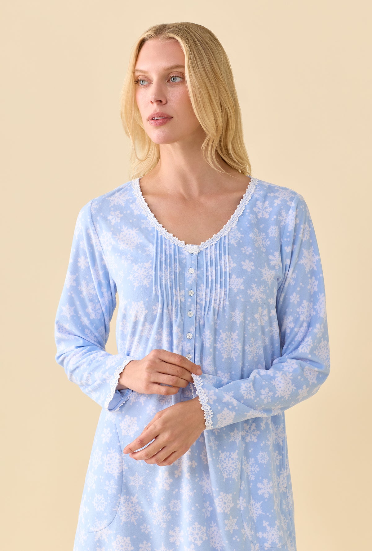 Blue Snowflake Dream Fleece 100% Poly Long Sleeve Nightshirt