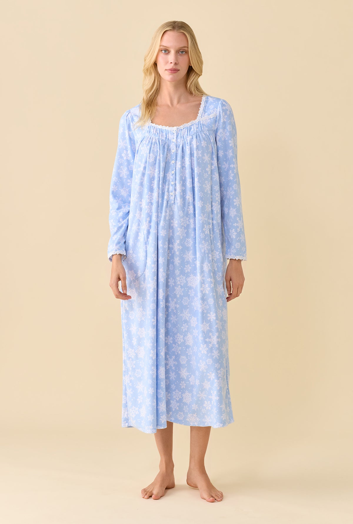 Blue Snowflake Dream Fleece 100% Poly Long Sleeve Ballet Nightgown