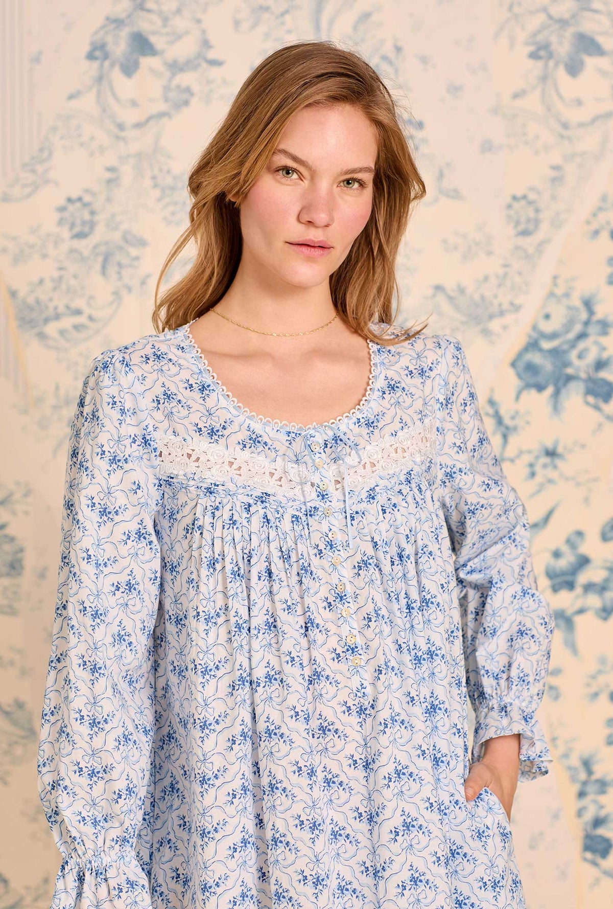 Celestial Bow Long Sleeve Cotton Lawn Ballet Nightgown
