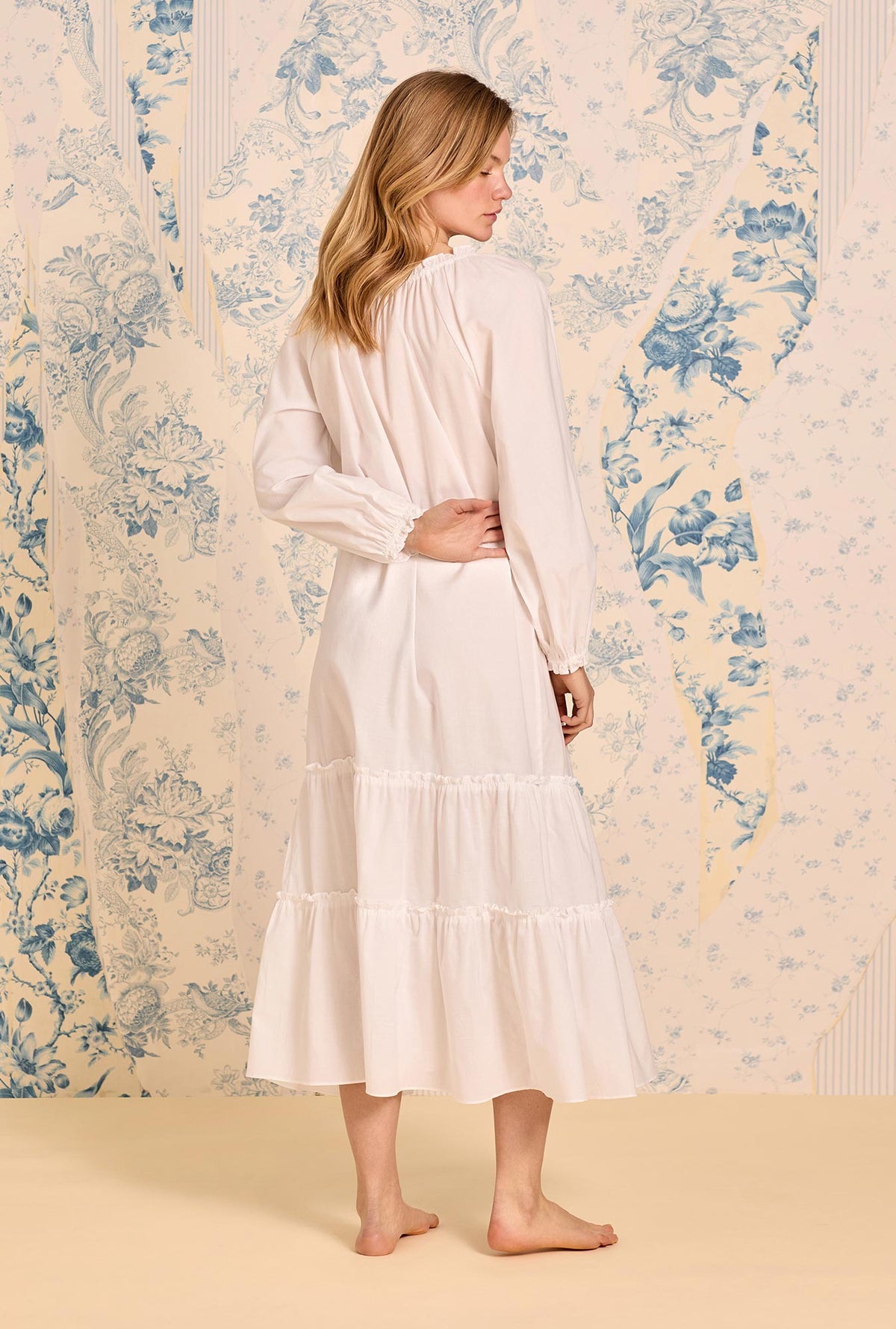 The &quot;Collete&quot; Iconic White Cotton Lawn Nightgown