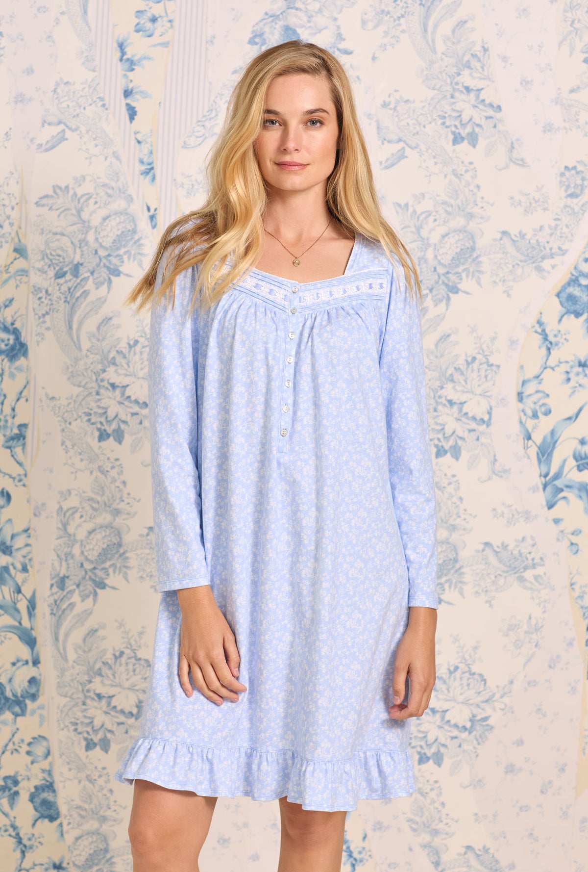 A lady wearing Aqua Floral Long Sleeve Short Nightgown