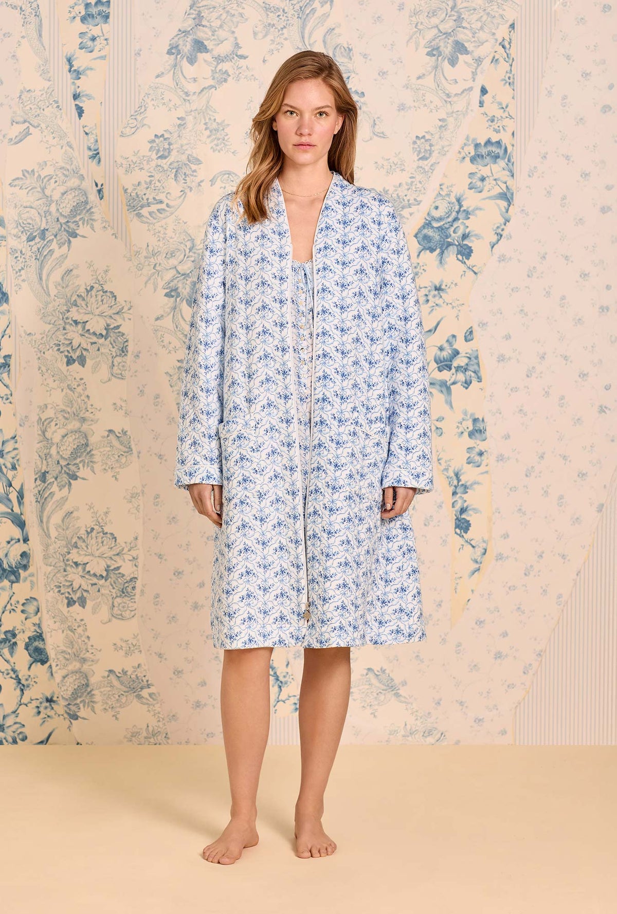 Celestial Bow Cotton Diamond Quilt Zip Robe