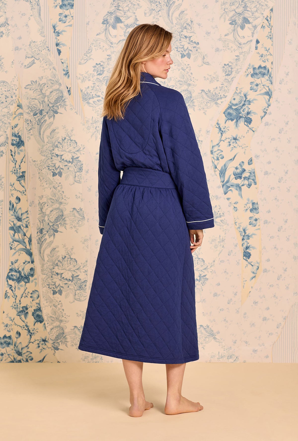 Classic Navy Cotton Diamond Quilt Wrap Robe