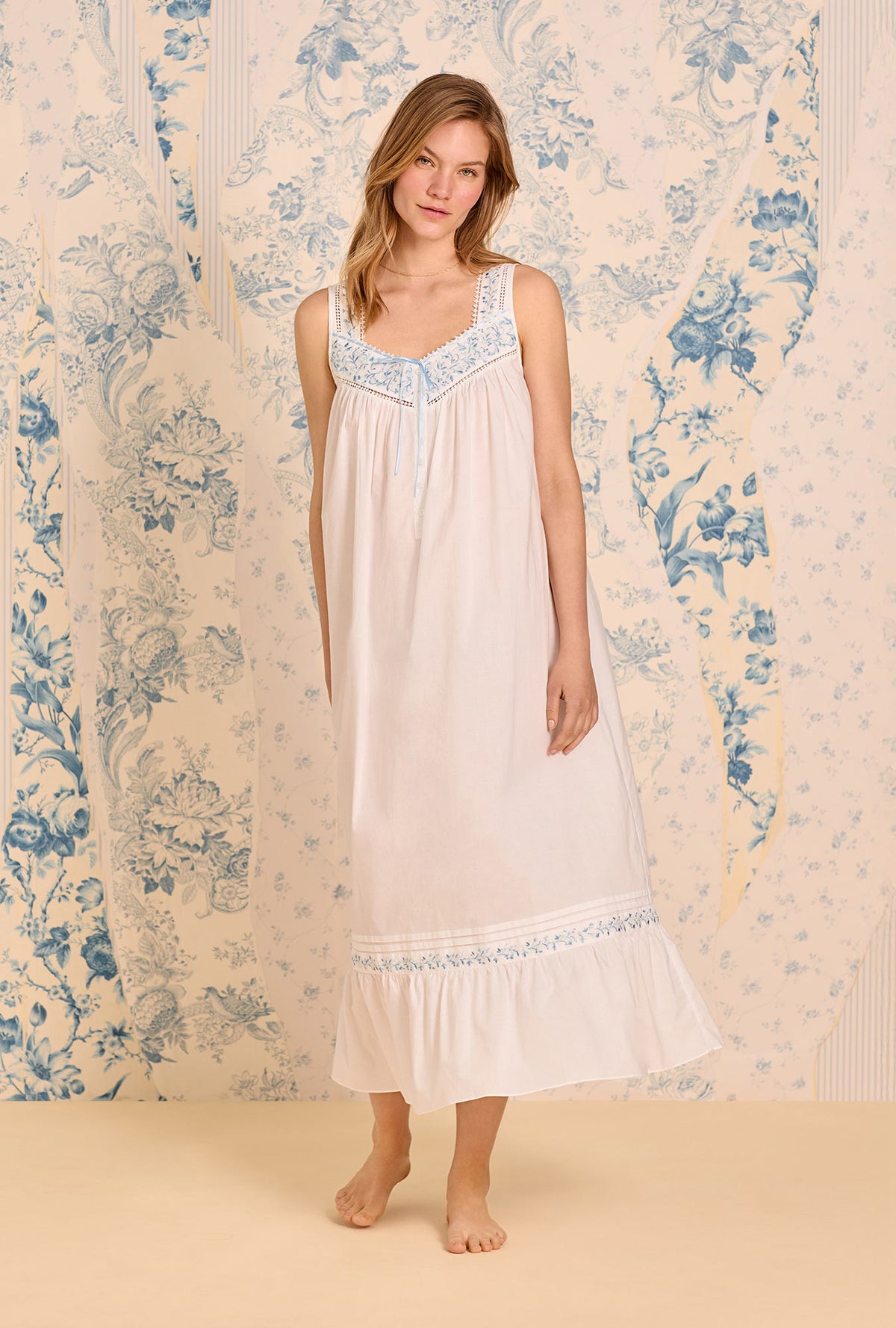 The &quot;Eileen&quot; Iconic White Cornflower Embroidery Cotton Lawn Ballet Nightgown
