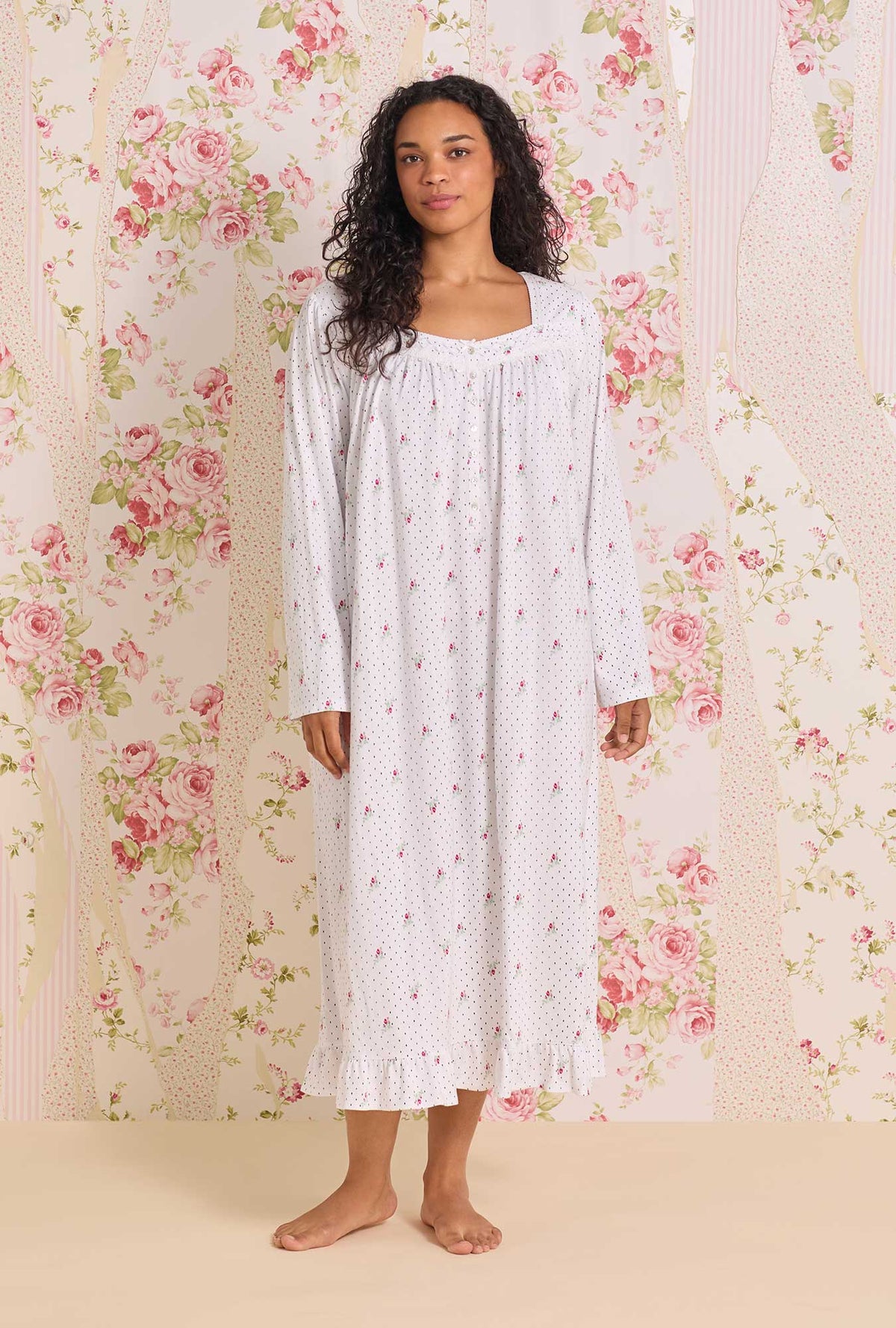 A Lady wearing Rosebud Dot Plus Cotton Knit Long Sleeve Ballet Nightgown
