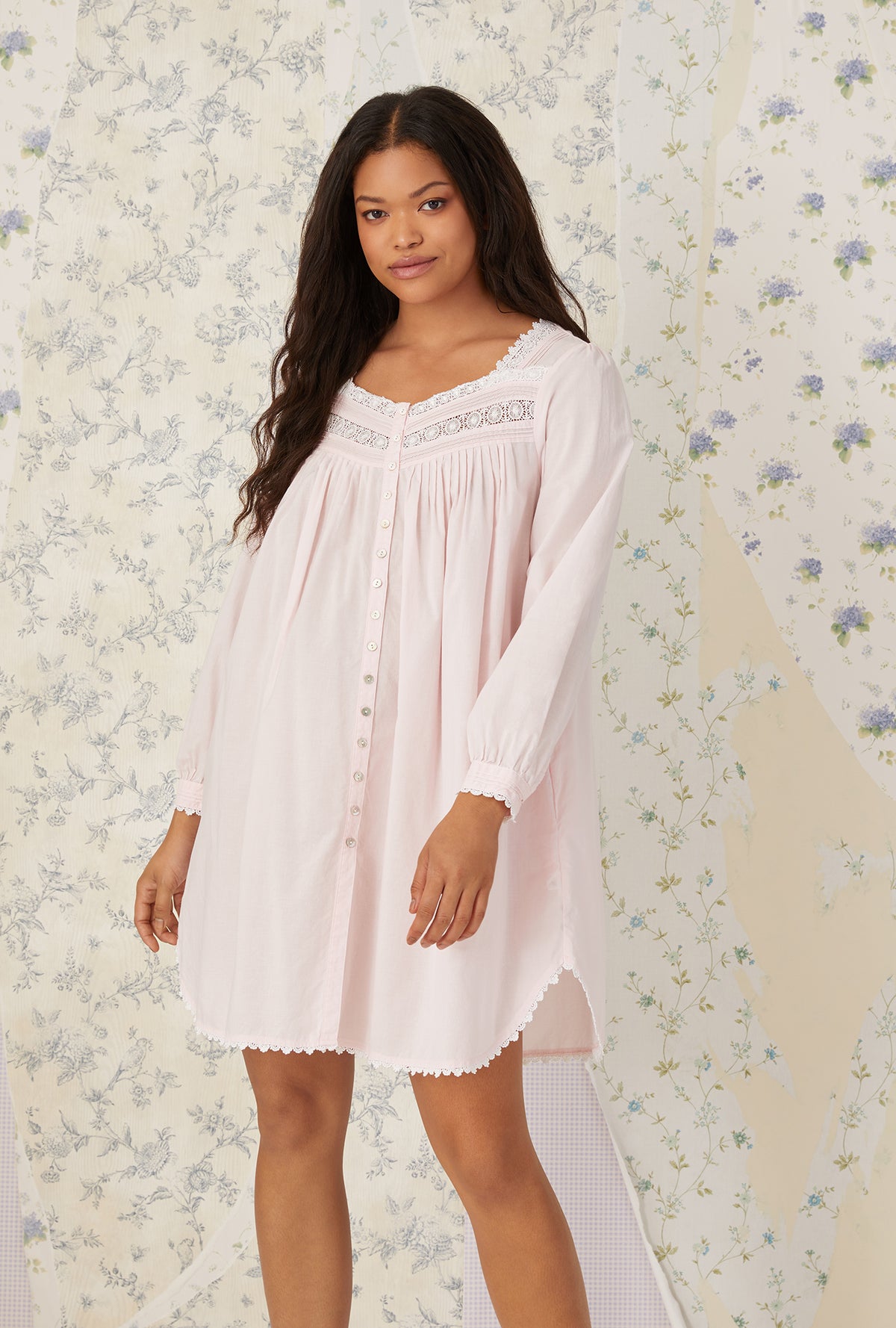Heirloom Dream Short Robe