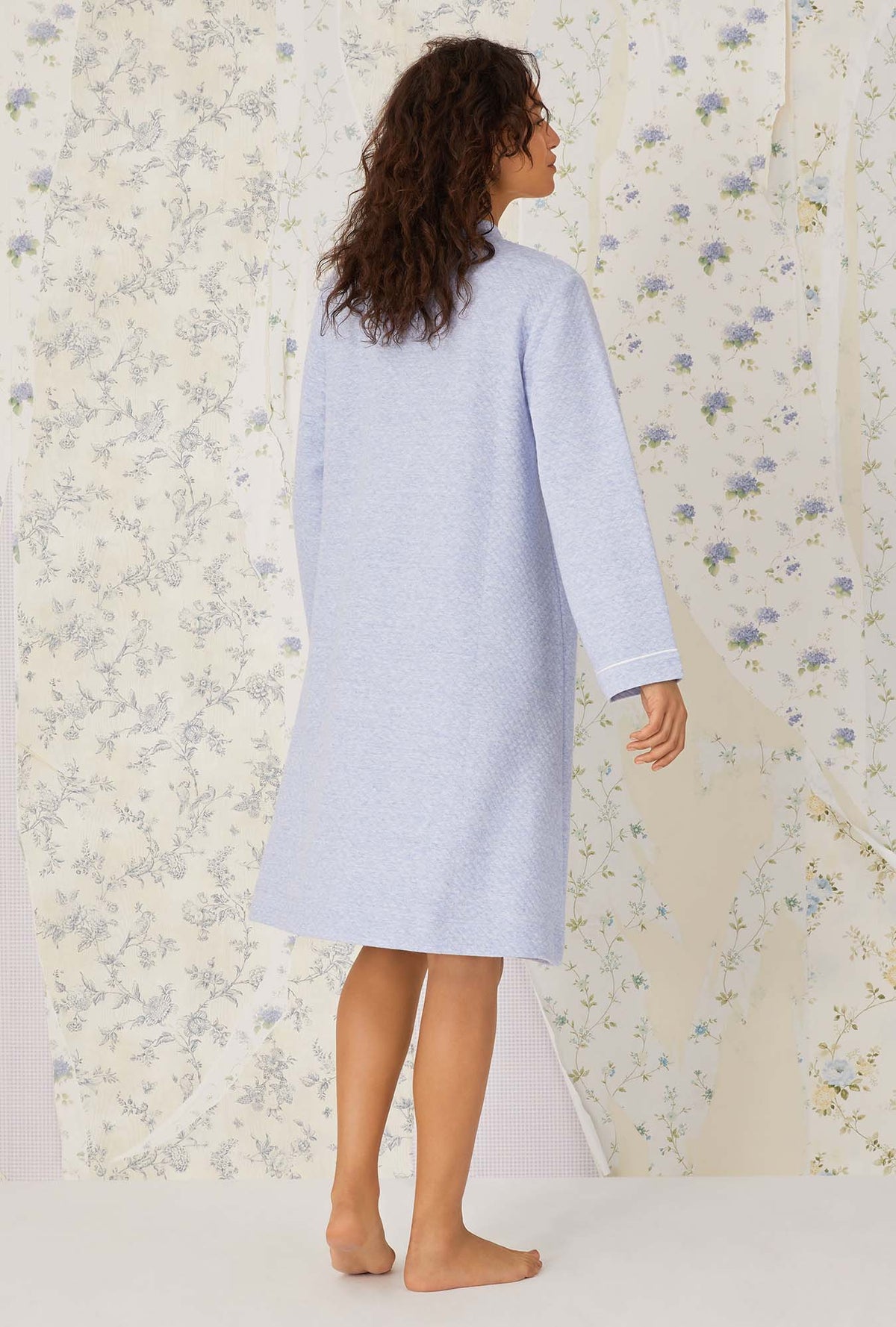 Heaven Blue Heather Diamond Quilted Zip Robe
