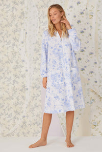 Blue China Diamond Quilted Zip Robe