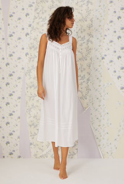 Eileen west night hotsell gown